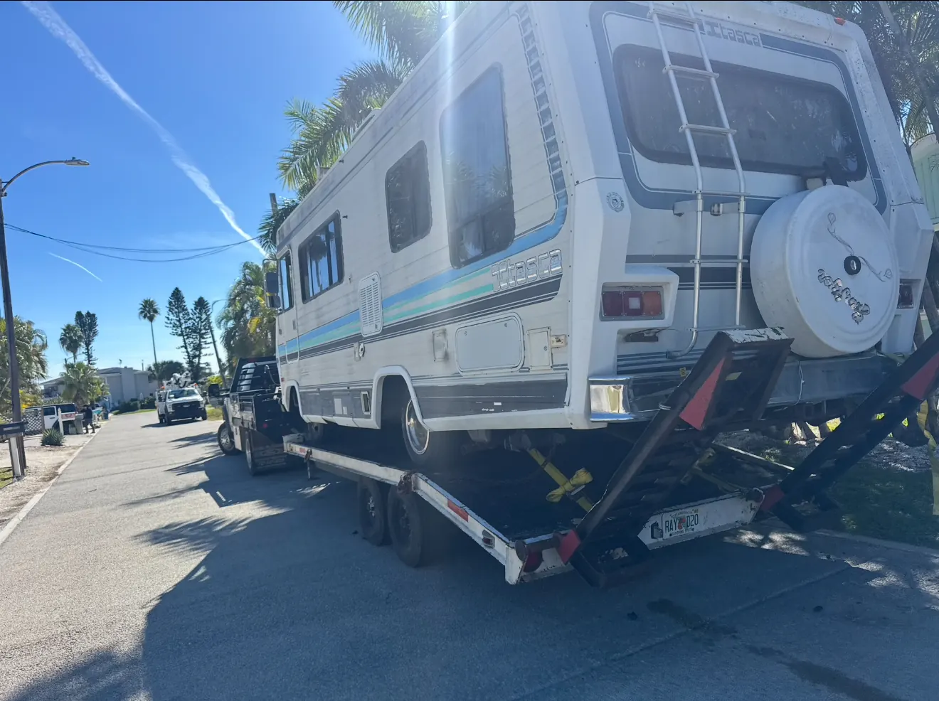 RV Removal cleanup and hauling